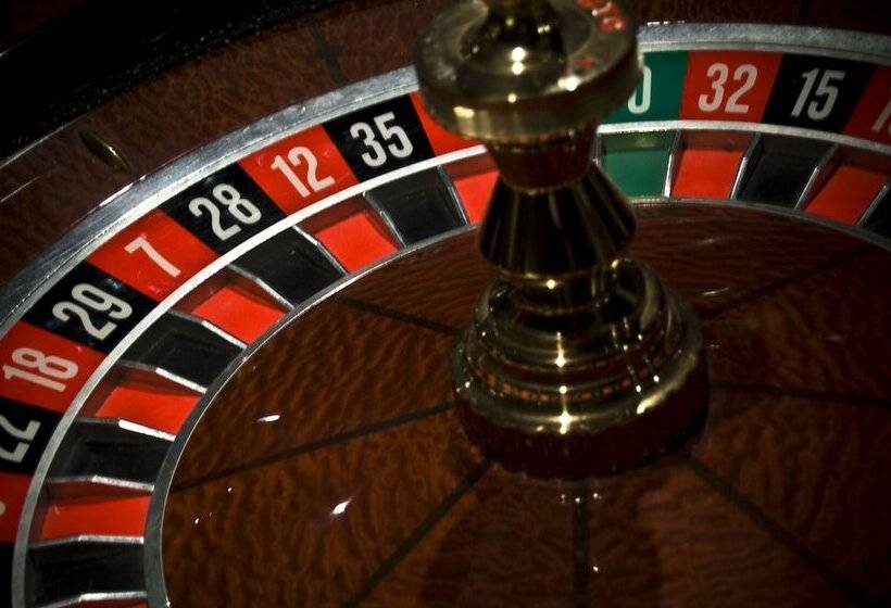 هتل Holiday Inn Resort Vanuatu, An Ihg