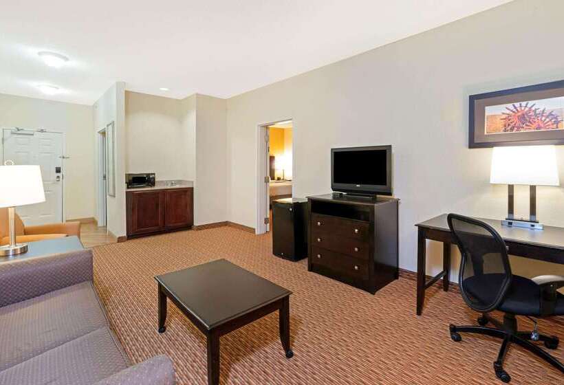 فندق La Quinta By Wyndham Stillwater  University Area