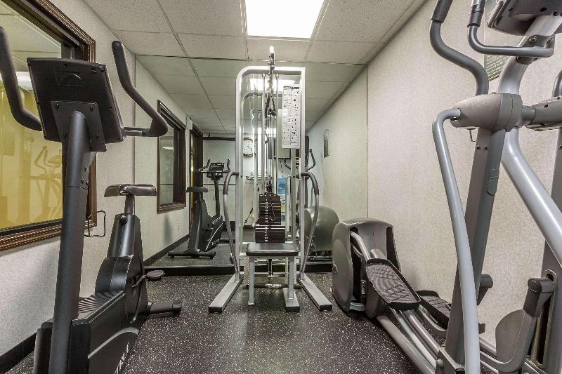 فندق Quality Inn Hyde Park   Poughkeepsie North