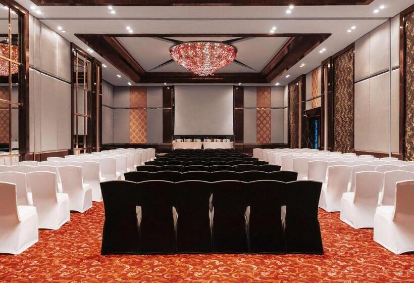 فندق Sofitel Mumbai BKC