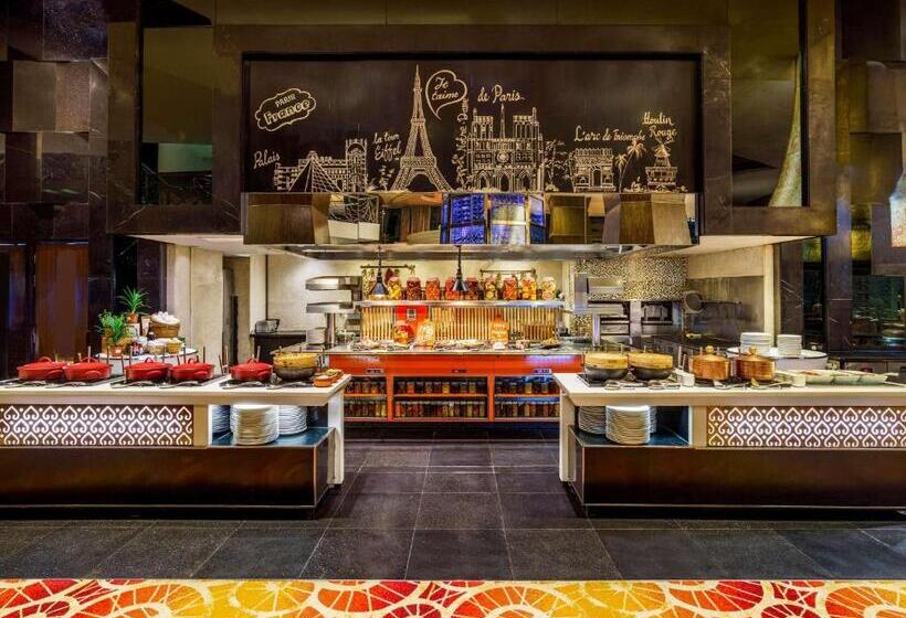 فندق Sofitel Mumbai BKC