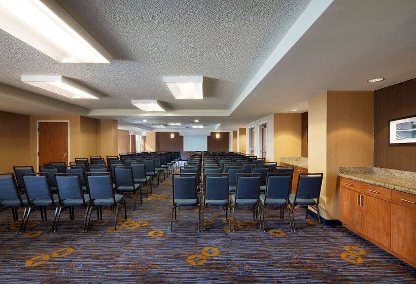 בית מלון כפרי Sonesta Emeryville  San Francisco Bay Bridge