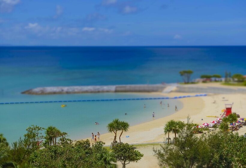 فندق The Beach Tower Okinawa