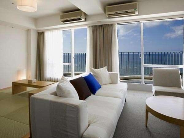فندق The Beach Tower Okinawa