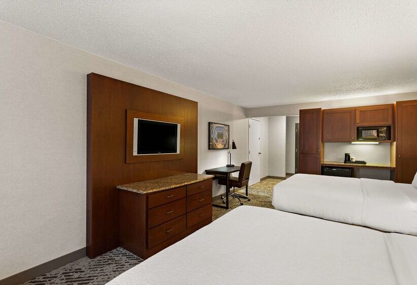The Clover Hotel, Ascend Hotel Collection