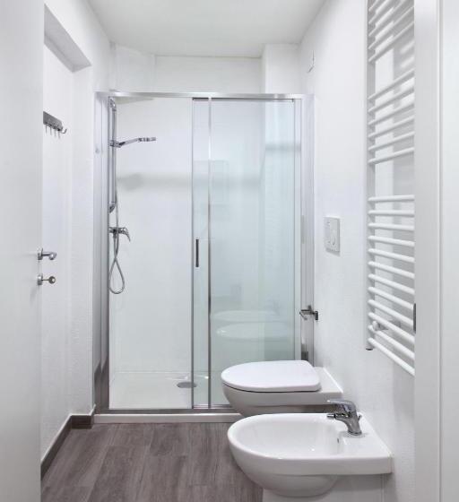 Miriam Hotel & Residence