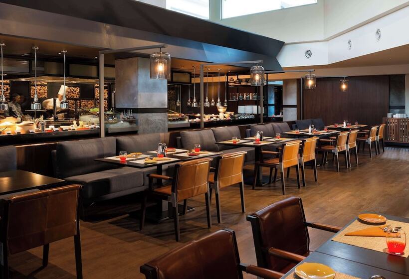 استراحتگاه The Saujana Hotel Kuala Lumpur