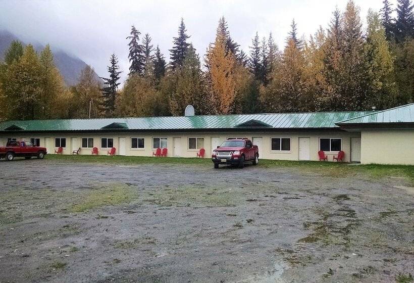 Bird Creek Motel