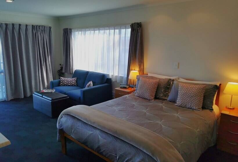 בית מלון כפרי Asure Ascot Motor Inn