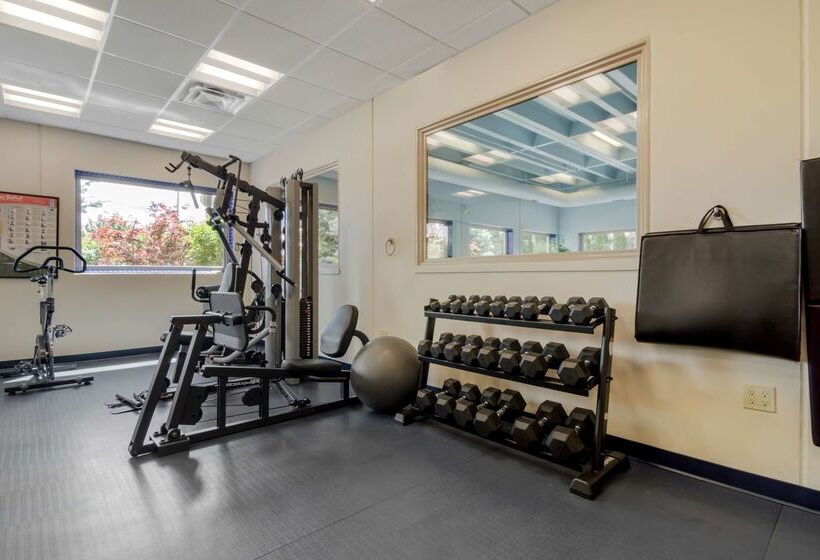 هتل Best Western Plus Kamloops