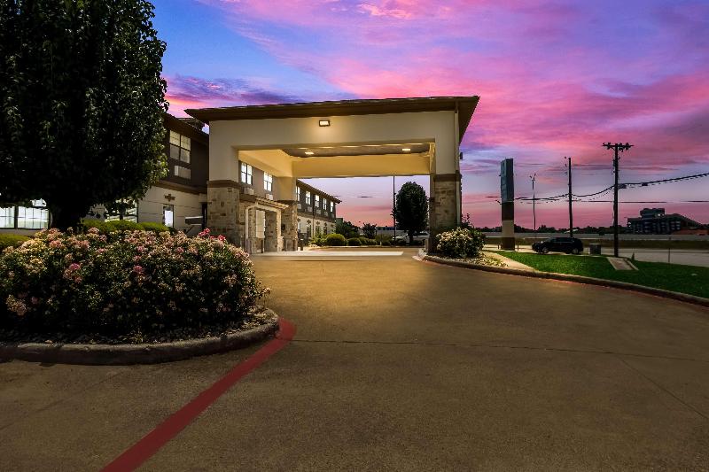 هتل Best Western Temple Inn & Suites