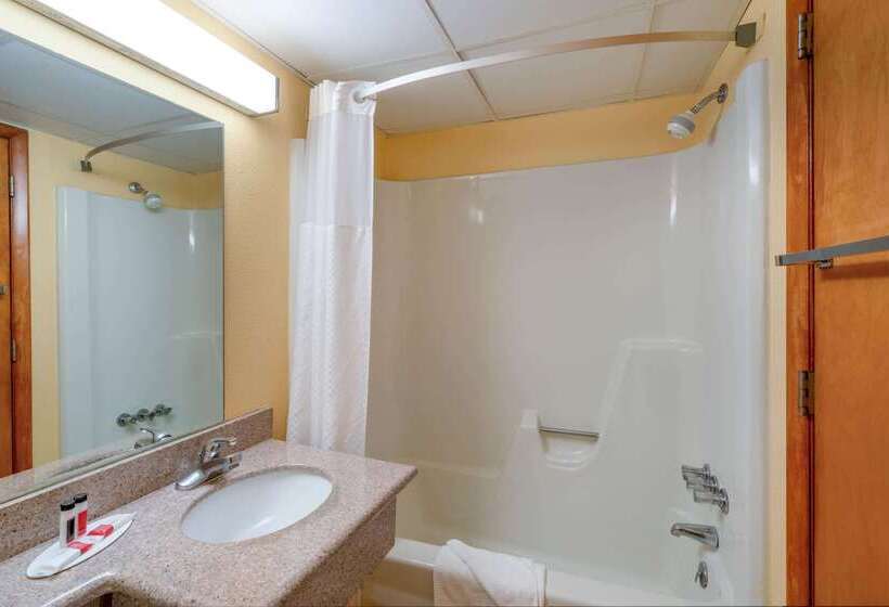 ホテル Days Inn By Wyndham Scranton Pa