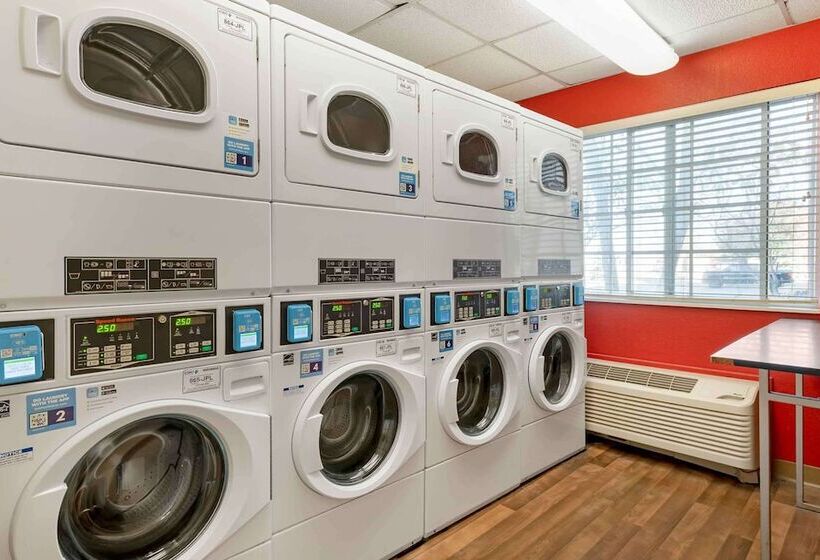 ホテル Extended Stay America Suites  Cincinnati  Blue Ash  Reed Hartman