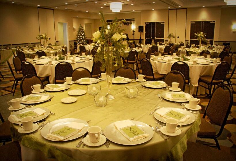هتل Hilton Garden Inn Sioux Falls South