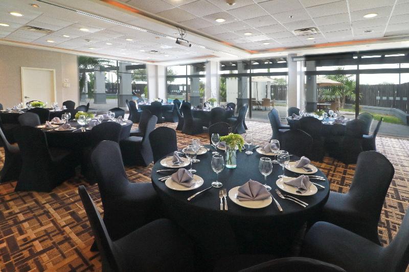 فندق Holiday Inn Reynosa Industrial Poniente, An Ihg