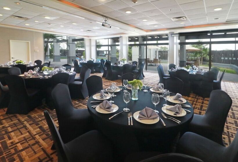 فندق Holiday Inn Reynosa Industrial Poniente, An Ihg