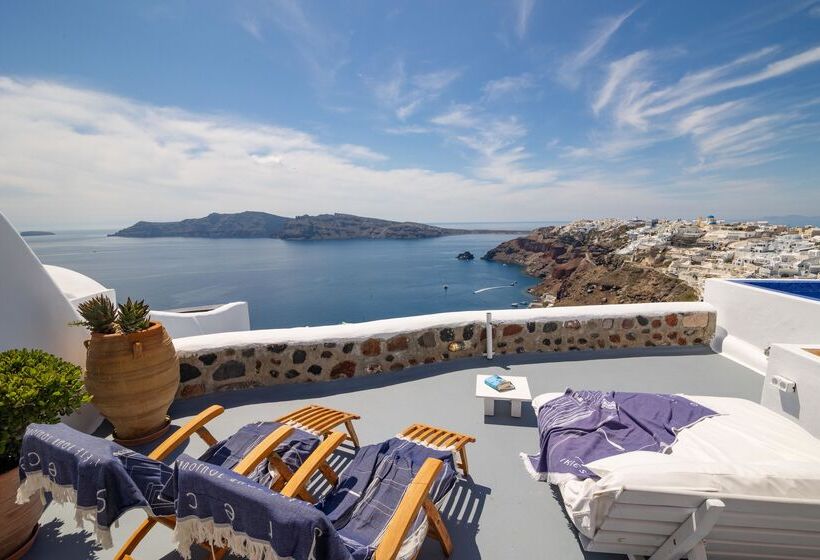 هتل Ikies Santorini