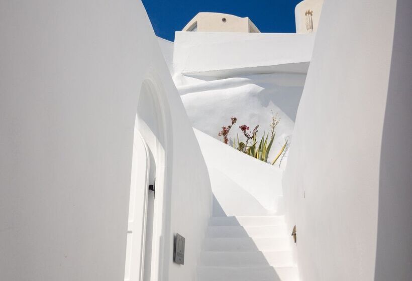 هتل Ikies Santorini