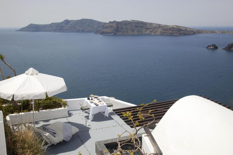 هتل Ikies Santorini