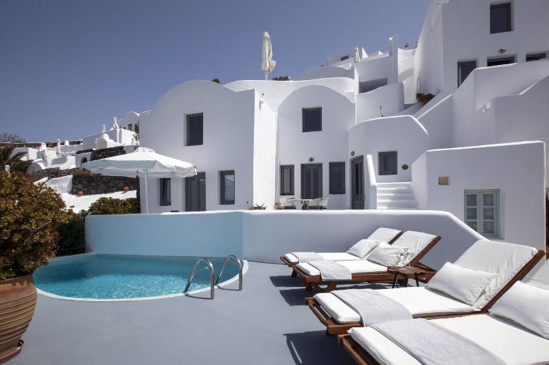 هتل Ikies Santorini