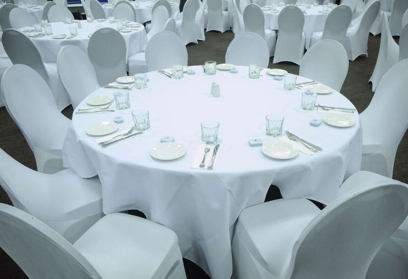 Quality Hotel Lincoln Green