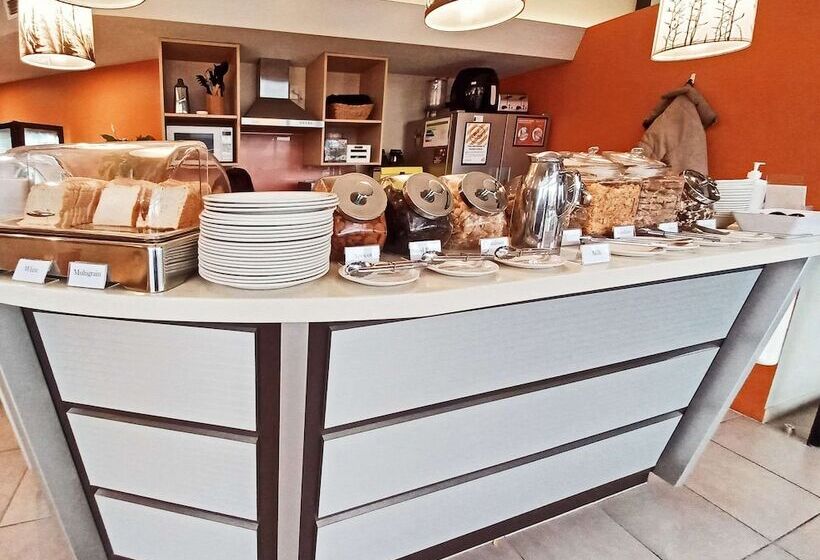 Quality Hotel Lincoln Green