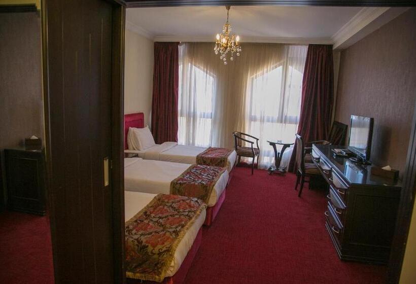 هتل Queens Suite