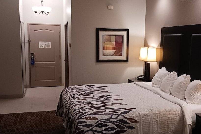 هتل Red Roof Inn & Suites Longview