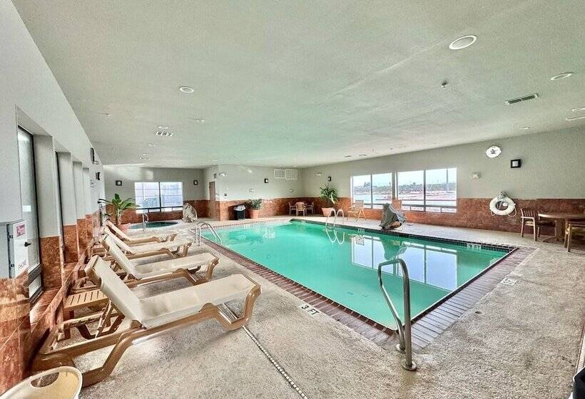 호텔 Fort Stockton Inn & Suites