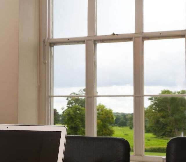 ホテル The Coach House At Missenden Abbey