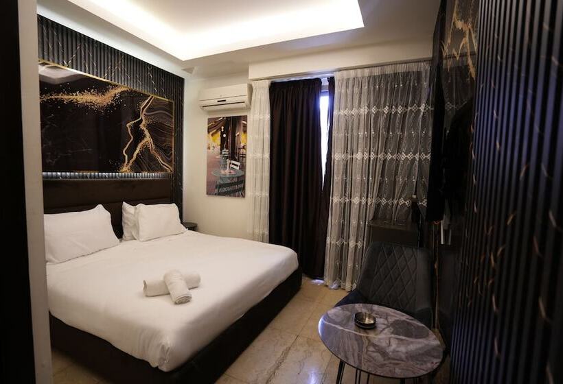 Parklane Furnished Suites