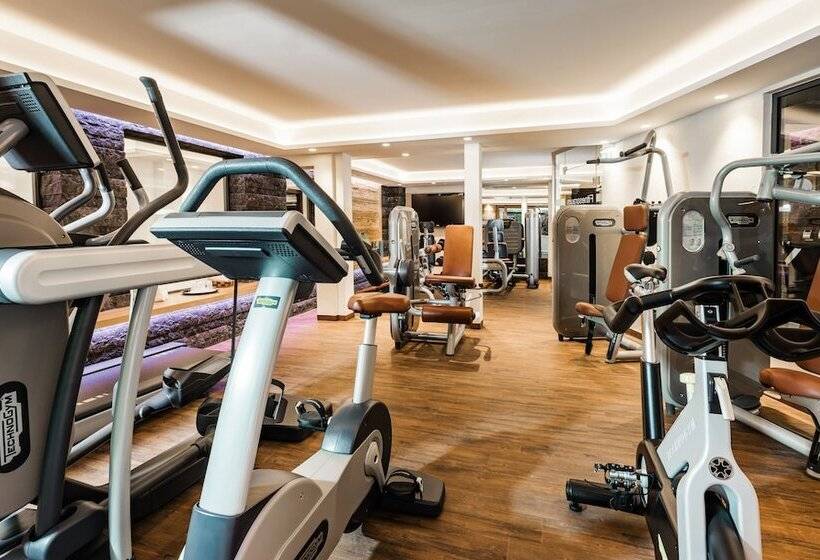 Sport  Und Genusshotel Silvretta