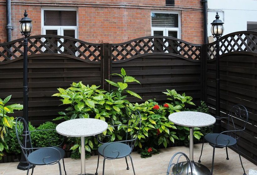 Abercorn House   Hostel