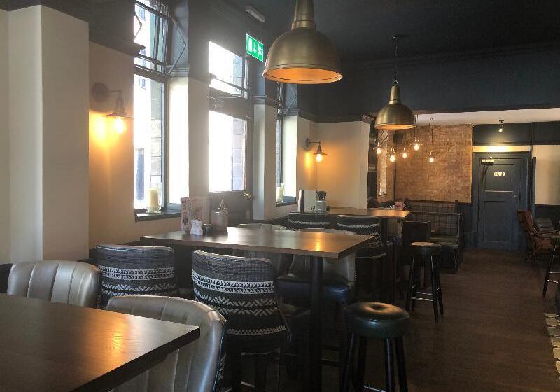 فندق صغير Publove @ The Steam Engine Waterloo