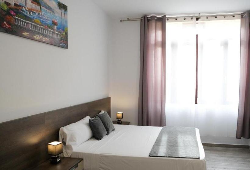 Hostal Tartessos