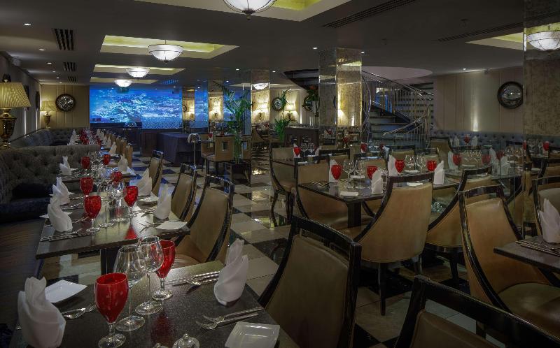 בית מלון כפרי Doubletree By Hilton London Greenwich