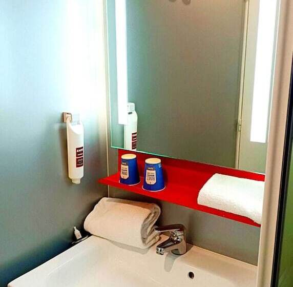 Enzo Hotels Trappes By Kyriad Direct