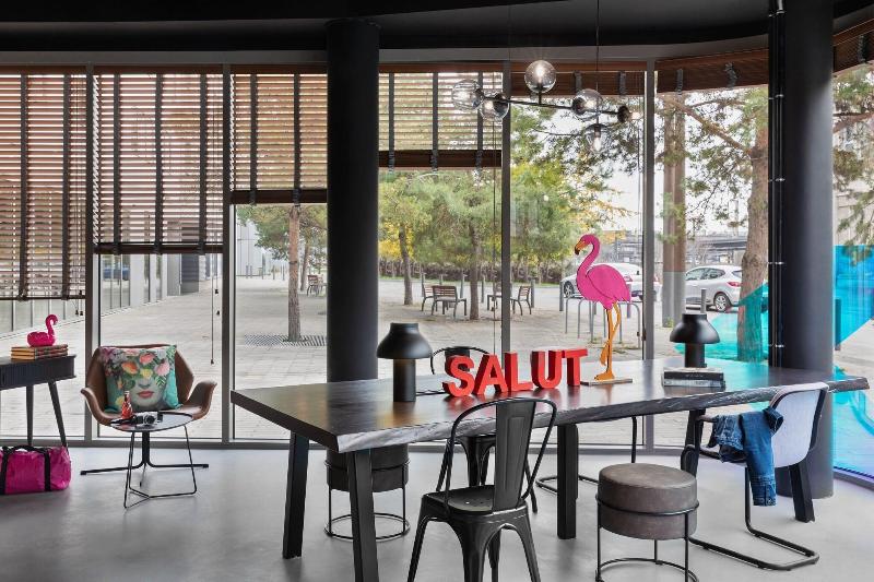 فندق Moxy Amiens