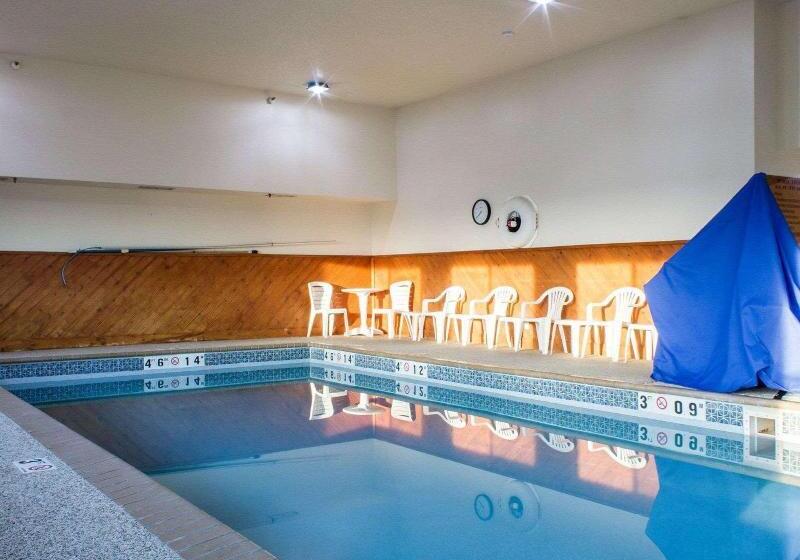 فندق Quality Inn