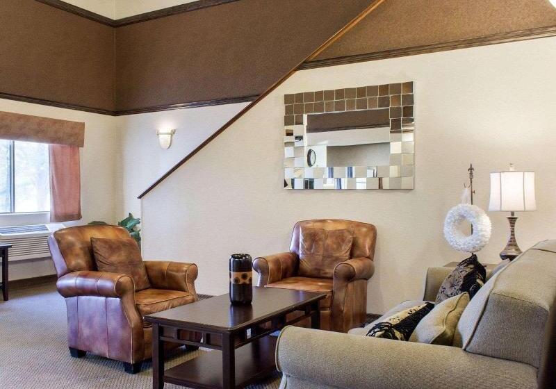 فندق Quality Inn