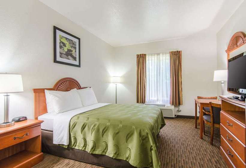 בית מלון כפרי Quality Inn Junction City Near Fort Riley
