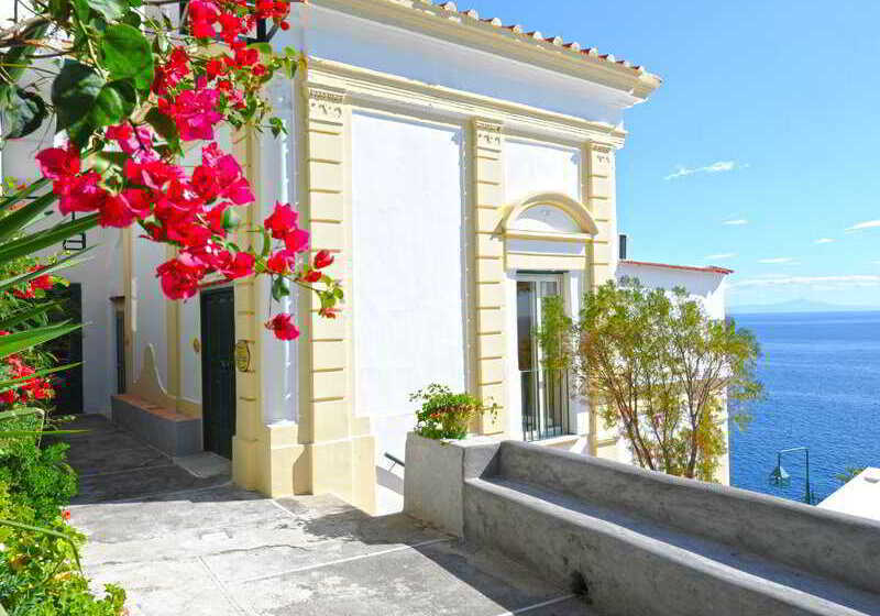 Отель Torre Saracena