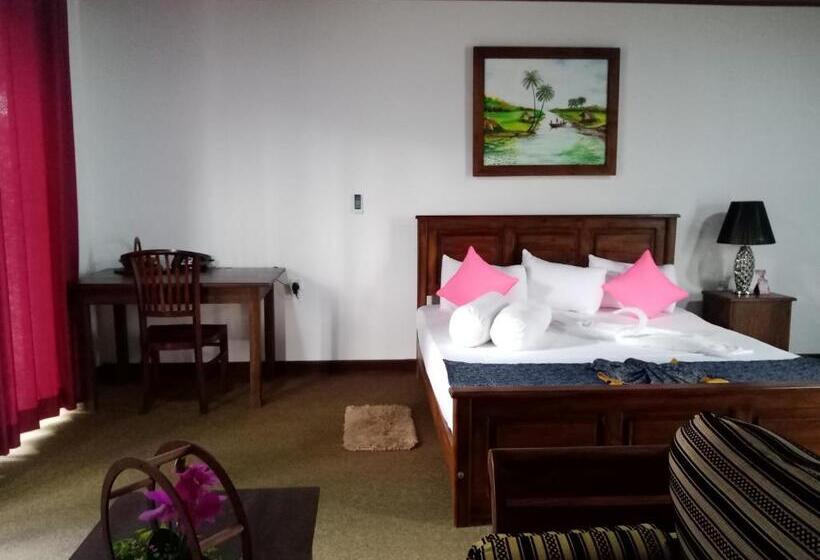 Hotel Green View Buttala