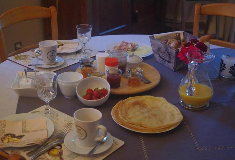 ベッドアンドブレックファースト Le Manoir De Crisolles