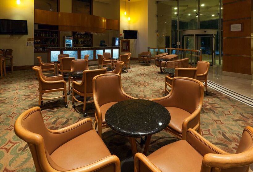 فندق Best Western Plus Nuevo Laredo Inn & Suites