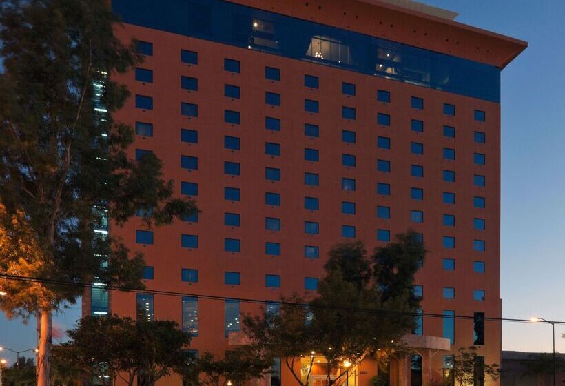 فندق Best Western Plus Nuevo Laredo Inn & Suites