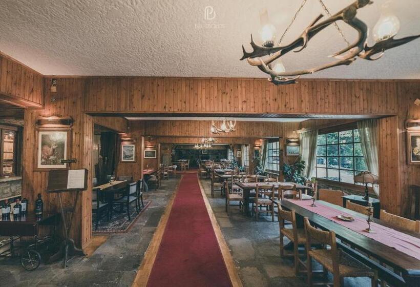 فندق Bourazani Wild Life Resort