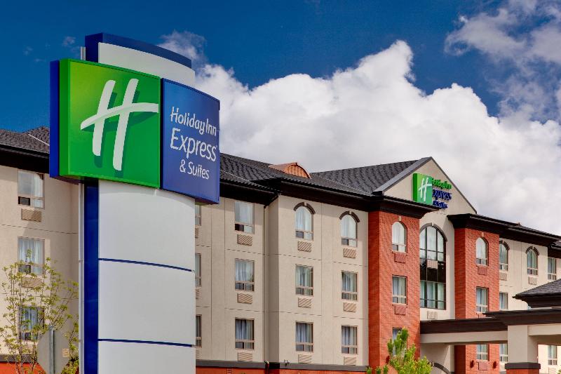 בית מלון כפרי Holiday Inn Express & Suites Whitecourt, An Ihg