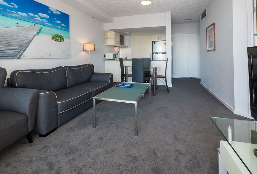 هتل Ipanema Resort Surfers Paradise