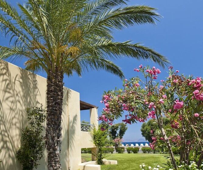 هتل Kipriotis Maris Suites